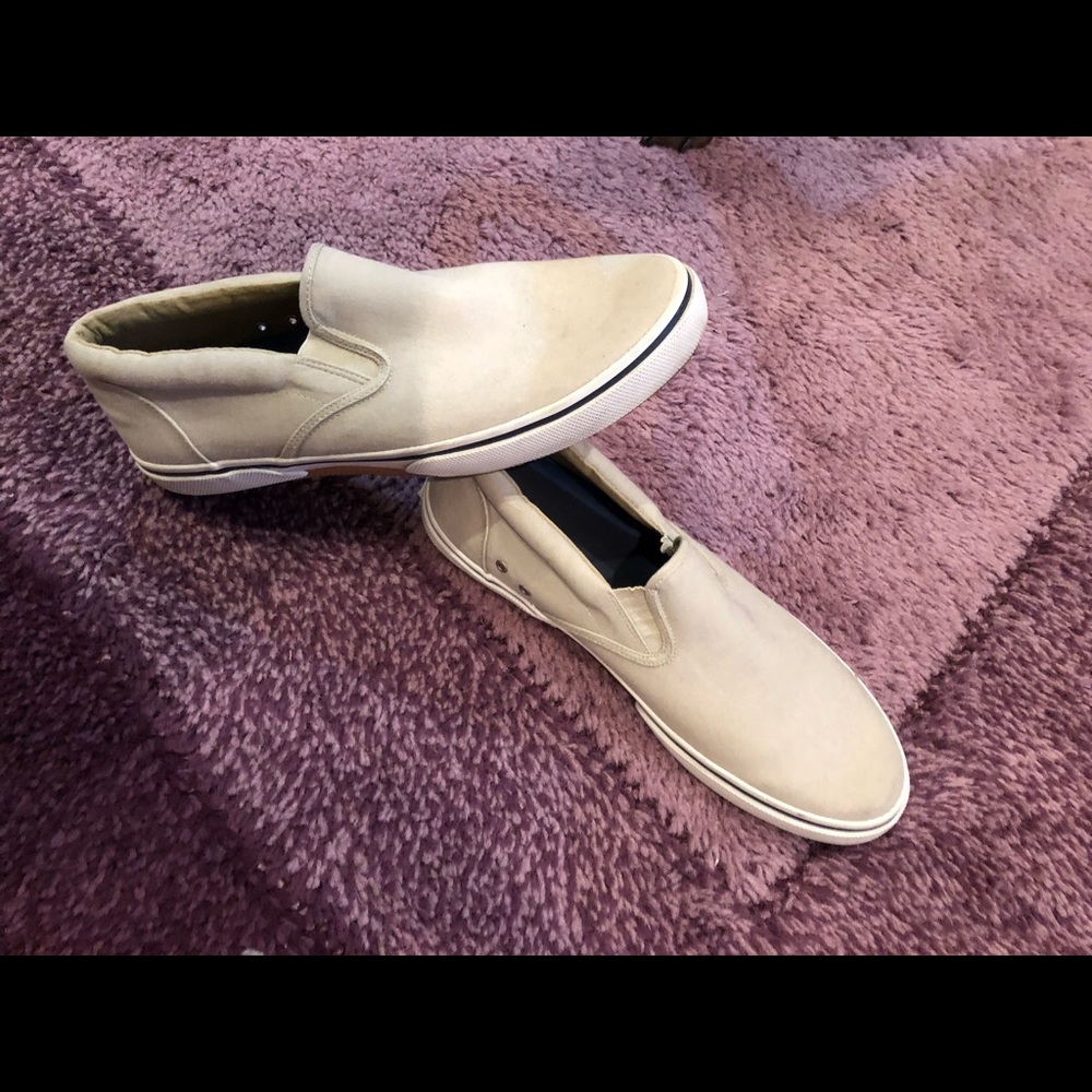Sperry Causal/Dressy Slipe-Ons.